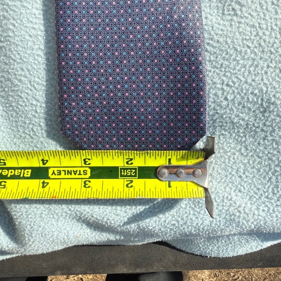 Brioni - Picture 5 of 6